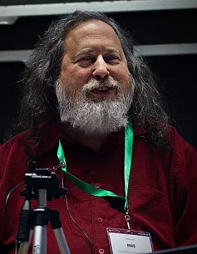 By Ruben Rodriguez - https://media.libreplanet.org/u/libreplanet/m/richard-stallman-at-libreplanet-2019-2113/, CC BY 4.0, https://commons.wikimedia.org/wiki/File:Richard_Stallman_at_LibrePlanet_2019.jpg